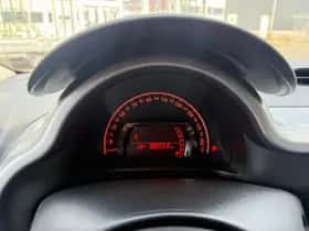 Renault Twingo (2019) thumbnail 21