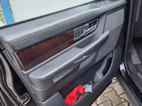 Land Rover Range Rover (2011) thumbnail 24