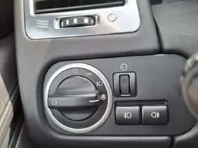 Land Rover Range Rover (2011) thumbnail 26