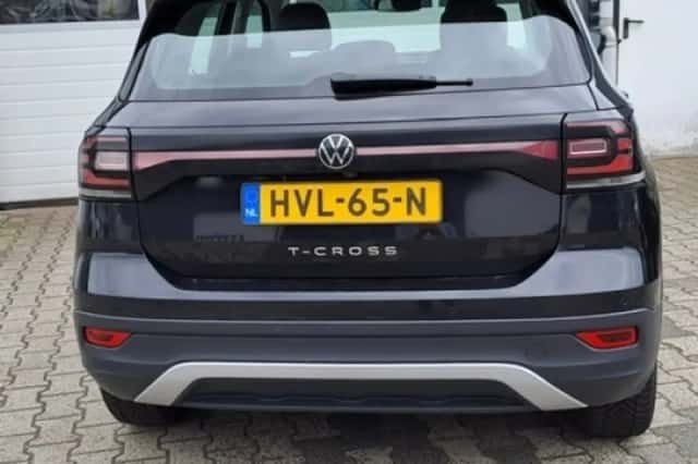 Volkswagen T-Cross (2022) thumbnail 4