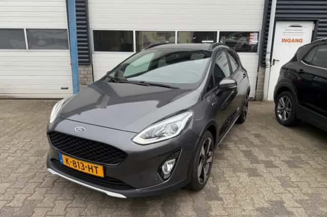 Ford Fiesta (2021) thumbnail 1