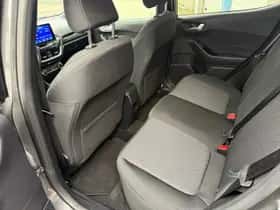 Ford Fiesta (2021) thumbnail 18