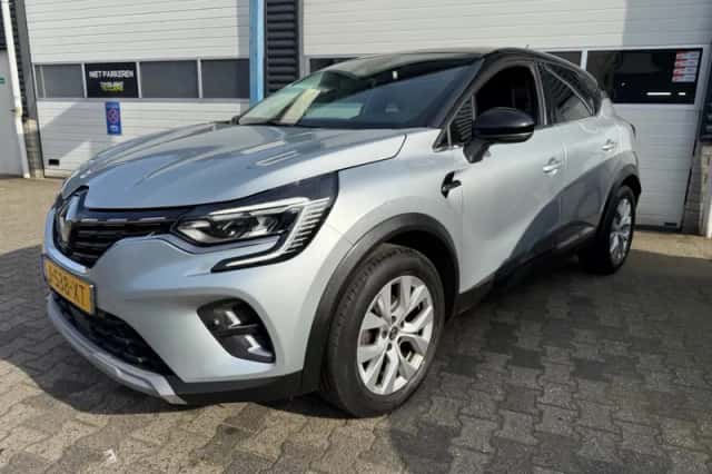 Renault Captur (2020) thumbnail 1