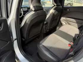 Renault Captur (2020) thumbnail 17