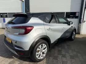 Renault Captur (2020) thumbnail 8