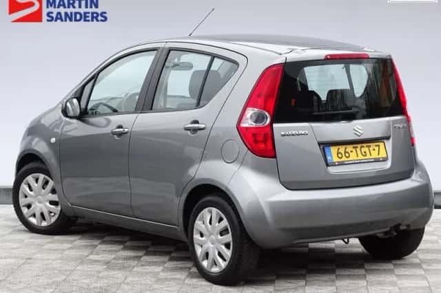 Suzuki Splash (2012) thumbnail 3