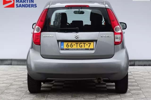 Suzuki Splash (2012) thumbnail 6