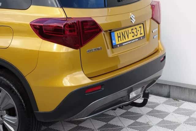 Suzuki Vitara (2021) thumbnail 5