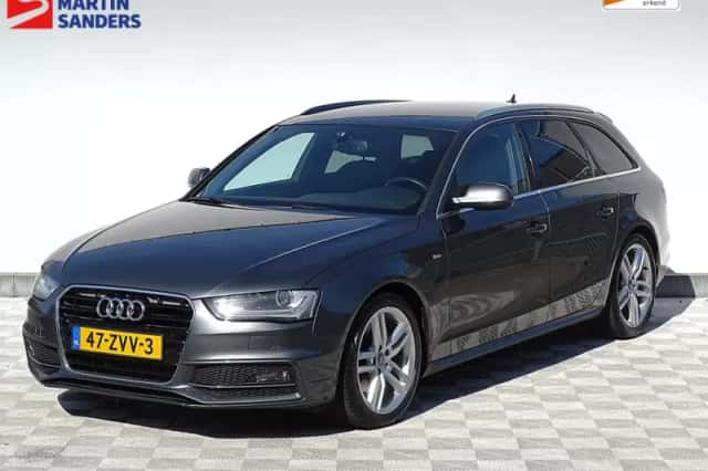 Audi A4 (2013) thumbnail 1