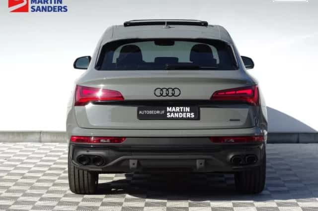 Audi Q5 Sportback (2021) thumbnail 3