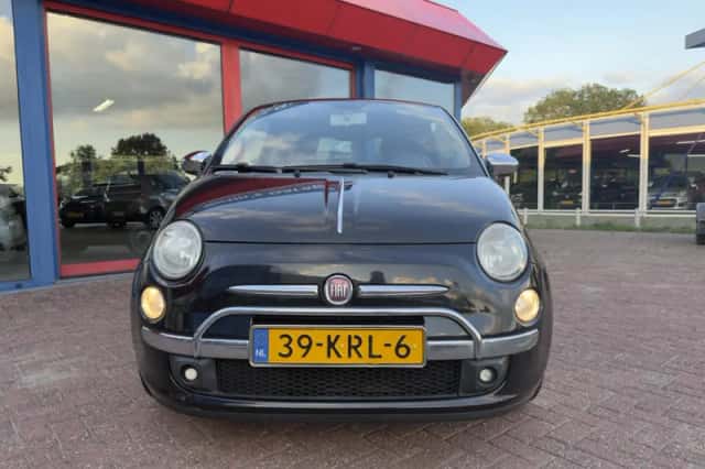 Fiat 500 (2010) thumbnail 2