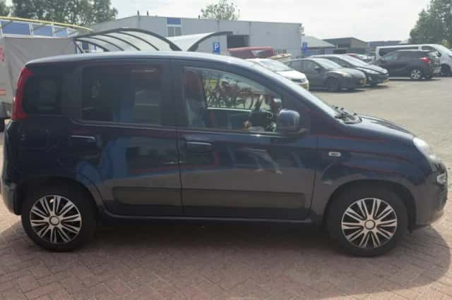 Fiat Panda (2014) thumbnail 4