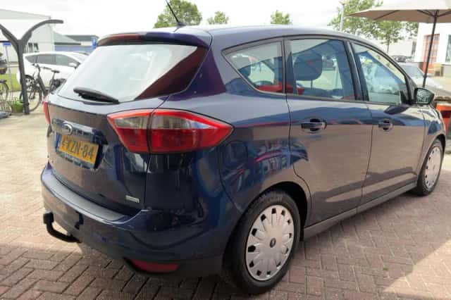 Ford C-Max (2013) thumbnail 5