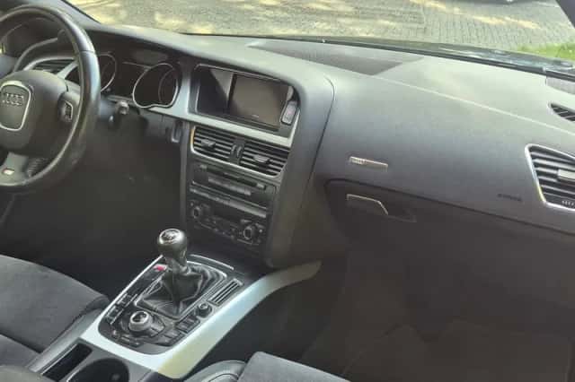 Audi A5 (2009) thumbnail 5