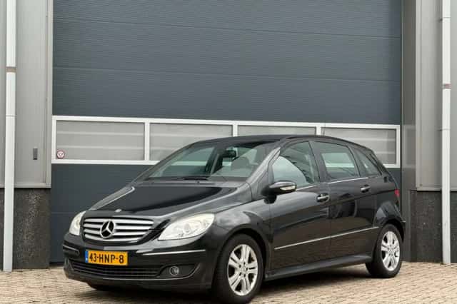 Mercedes-Benz B-Klasse (2009) thumbnail 1