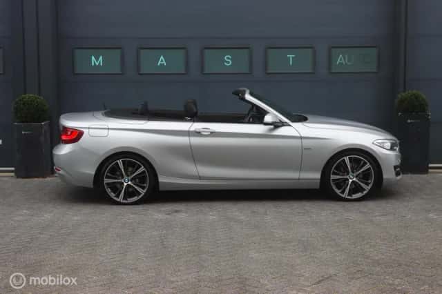BMW 2-Serie (2017) thumbnail 6