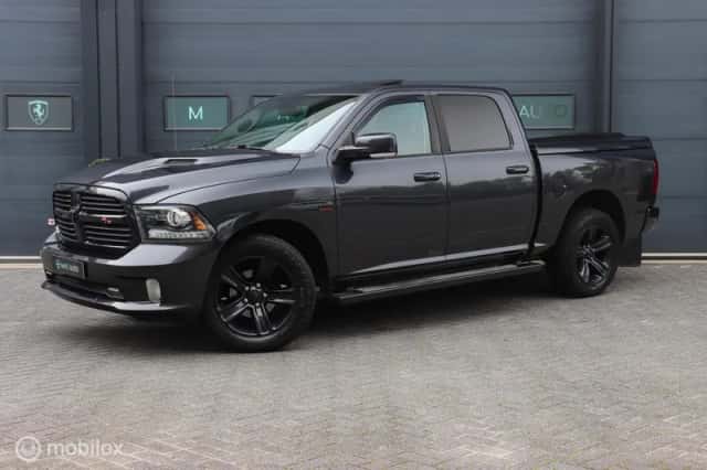 Dodge RAM (2016) thumbnail 1