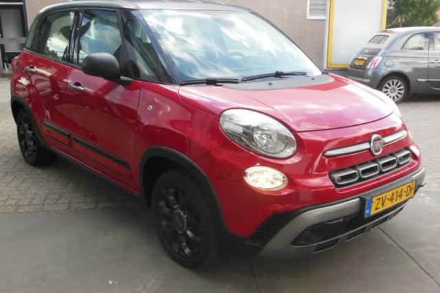 Fiat 500L (2019) thumbnail 4