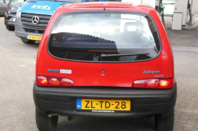 Fiat Seicento (1999) thumbnail 4