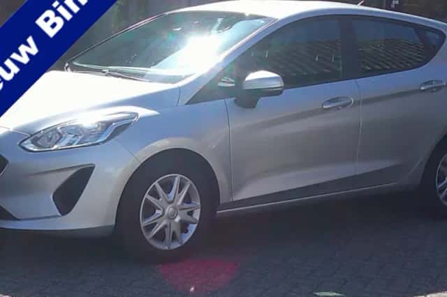 Ford Fiesta (2021) thumbnail 1
