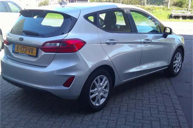 Ford Fiesta (2021) thumbnail 5
