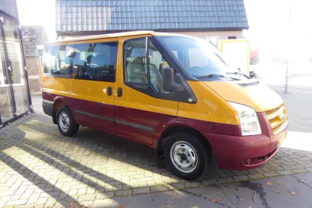 Ford Transit (2012) thumbnail 4