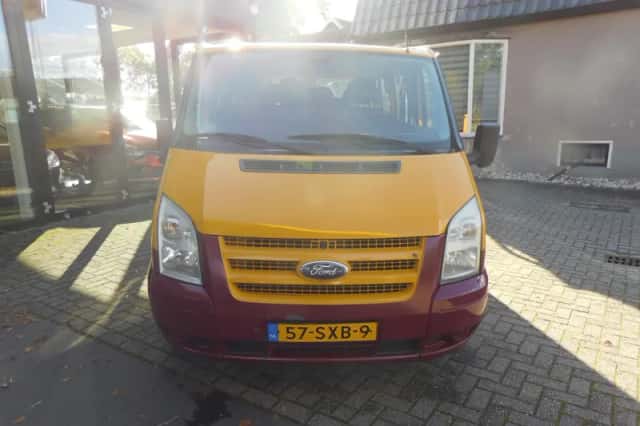 Ford Transit (2012) thumbnail 2