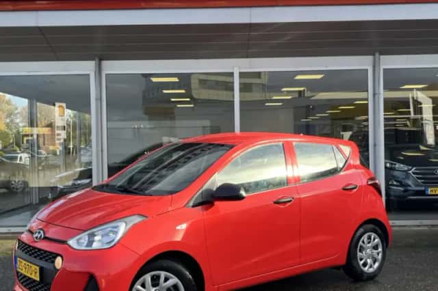 Hyundai i10 (2019) thumbnail 1