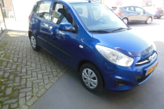 Hyundai i10 (2012) thumbnail 2