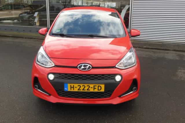 Hyundai i10 (2020) thumbnail 4