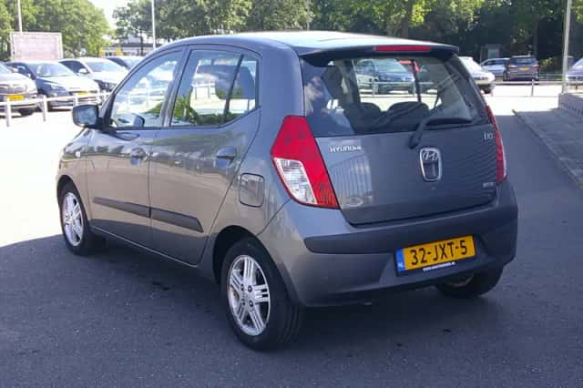 Hyundai i10 (2009) thumbnail 4