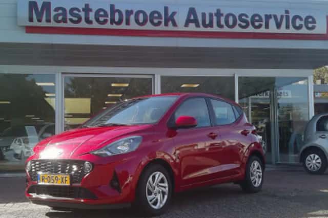 Hyundai i10 (2022) thumbnail 1