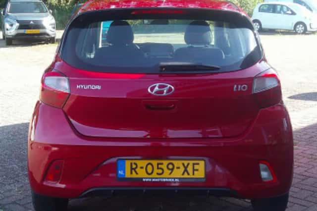 Hyundai i10 (2022) thumbnail 4