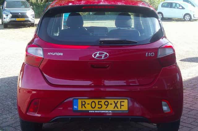 Hyundai i10 (2022) thumbnail 4