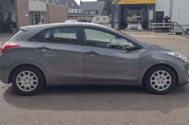 Hyundai i30 (2013) thumbnail 4