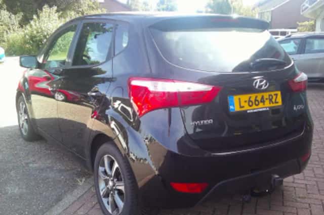 Hyundai ix20 (2016) thumbnail 2