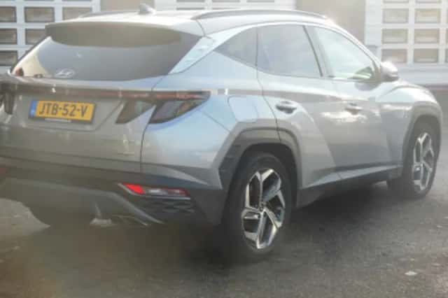Hyundai Tucson (2023) thumbnail 3