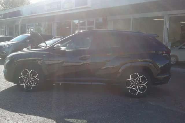 Hyundai Tucson (2021) thumbnail 2