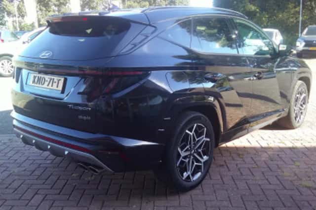 Hyundai Tucson (2022) thumbnail 5