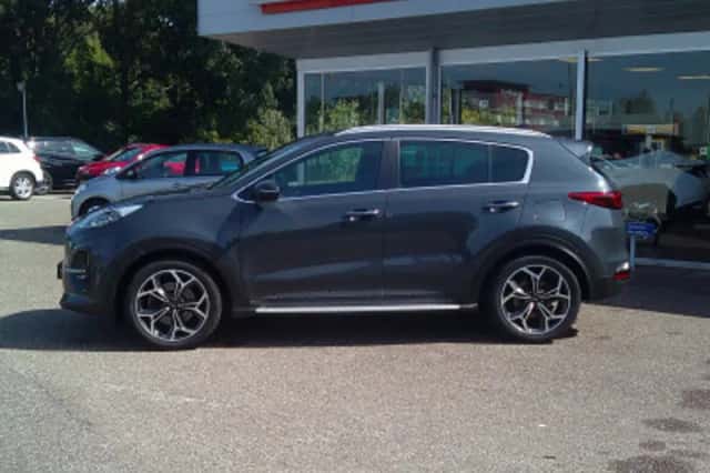 Kia Sportage (2019) thumbnail 2