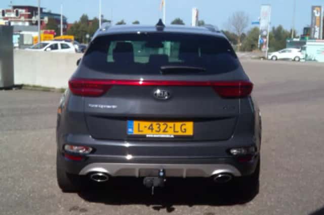 Kia Sportage (2019) thumbnail 3