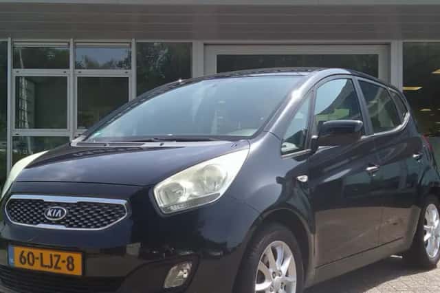 Kia Venga (2010) thumbnail 1