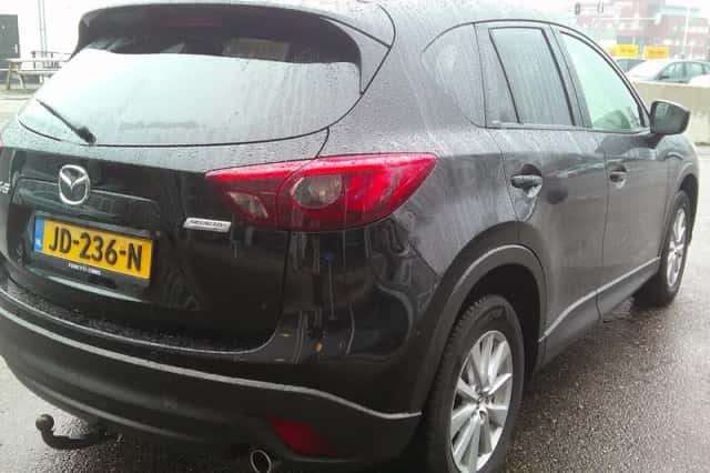 Mazda CX-5 (2016) thumbnail 5