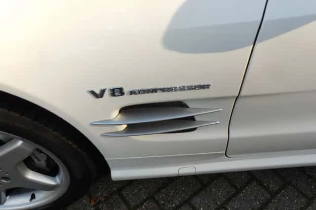 Mercedes-Benz SL-Klasse (2003) thumbnail 4