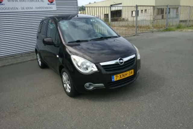 Opel Agila (2014) thumbnail 1