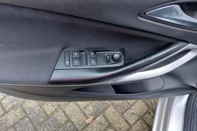 Opel Astra (2017) thumbnail 6