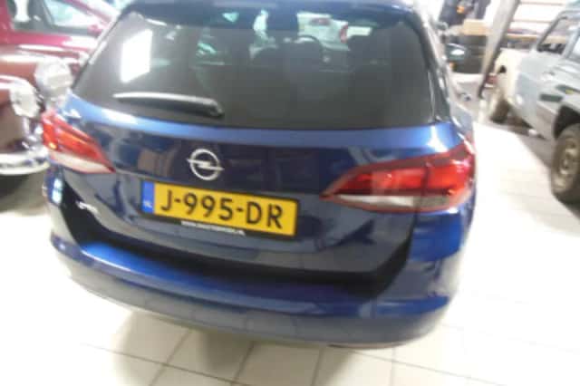 Opel Astra (2020) thumbnail 4
