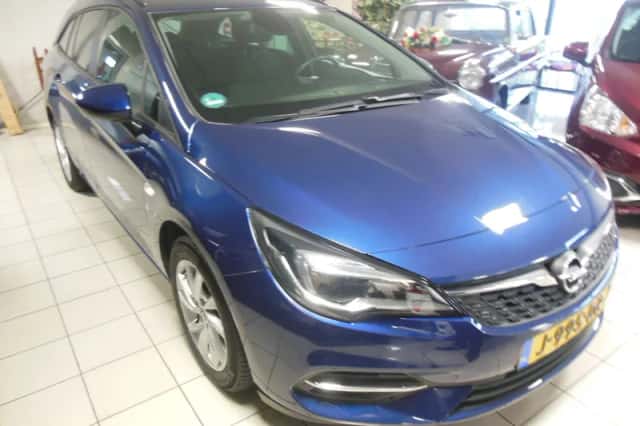 Opel Astra (2020) thumbnail 4