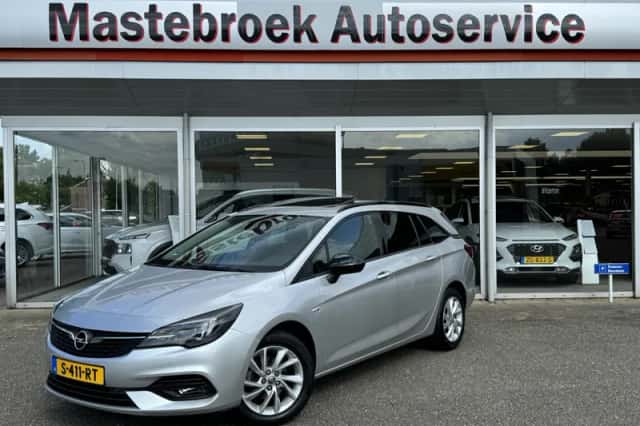 Opel Astra (2022) thumbnail 2