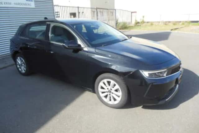 Opel Astra (2022) thumbnail 1